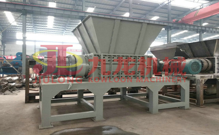 廢舊金屬破碎機(jī)